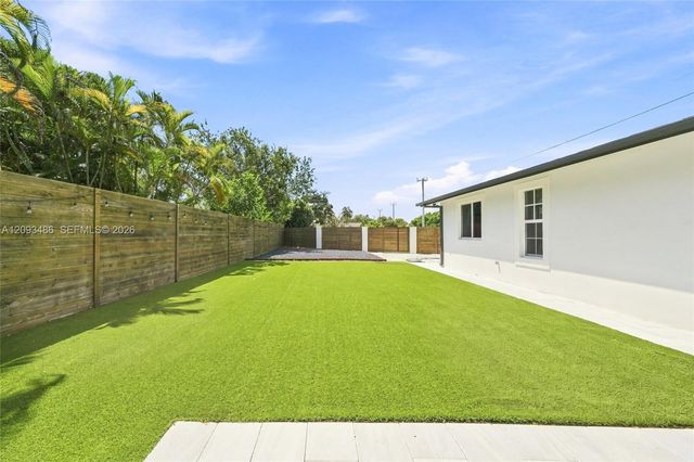 8031 SW 97th Avenue, Miami, FL 33173