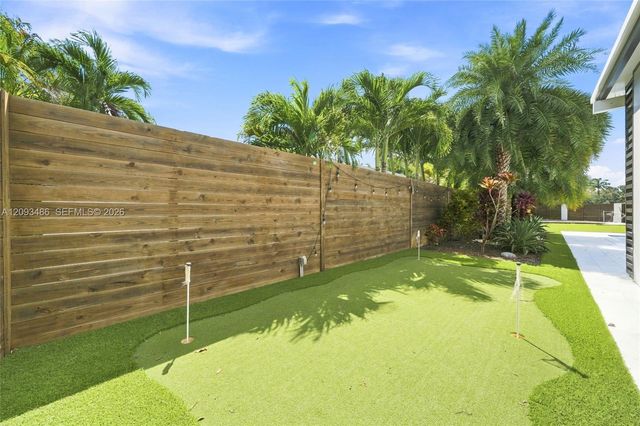 8031 SW 97th Avenue, Miami, FL 33173