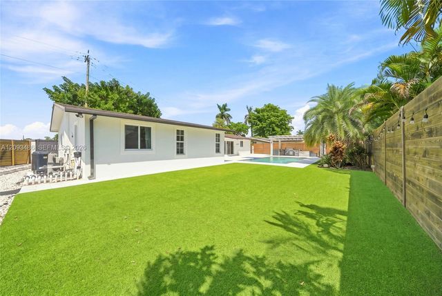 8031 SW 97th Avenue, Miami, FL 33173