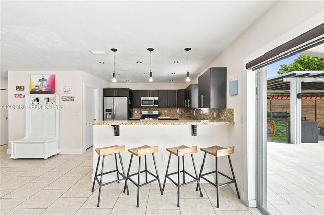 8031 SW 97th Avenue, Miami, FL 33173