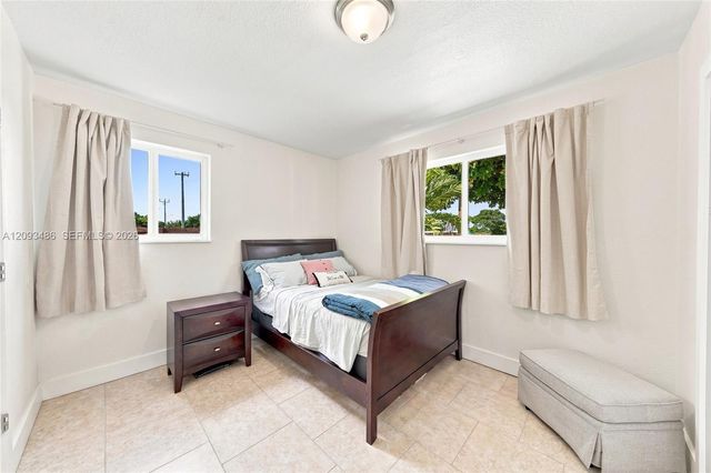8031 SW 97th Avenue, Miami, FL 33173