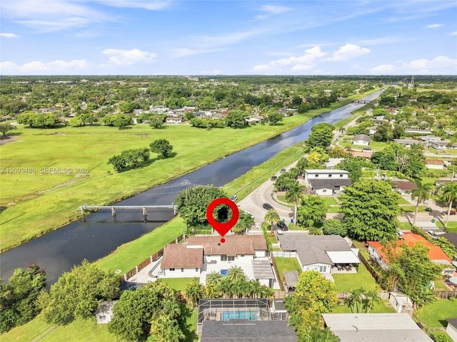 8031 SW 97th Avenue, Miami, FL 33173