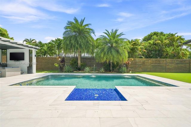 8031 SW 97th Avenue, Miami, FL 33173