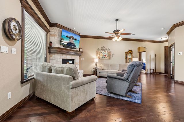 5707 Medinah Drive, Granbury, TX 76049