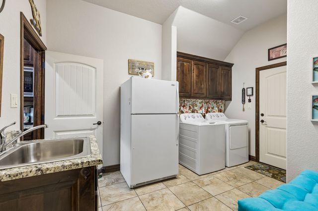 5707 Medinah Drive, Granbury, TX 76049