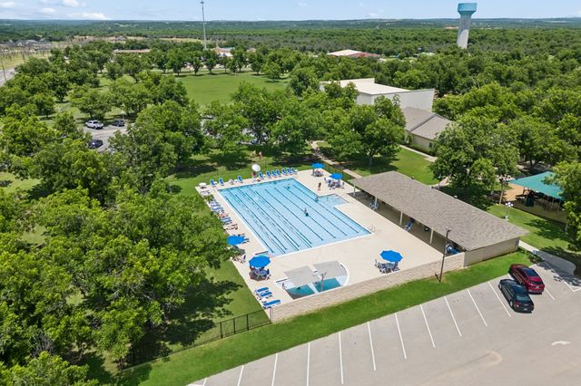5707 Medinah Drive, Granbury, TX 76049