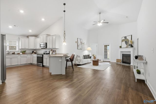 187 Abercorn Drive, Madison, AL 35756