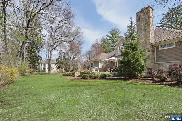 285 E Saddle River Road, Upper Saddle River, NJ 07458