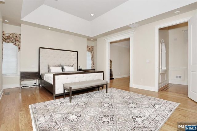 285 E Saddle River Road, Upper Saddle River, NJ 07458