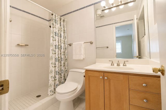 3115 Village Green Dr, Miami, FL 33175
