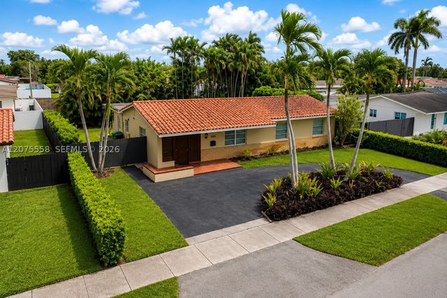 3115 Village Green Dr, Miami, FL 33175