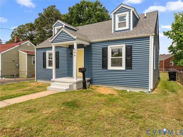 544 Roslyn Ave, Colonial Heights, VA 23834