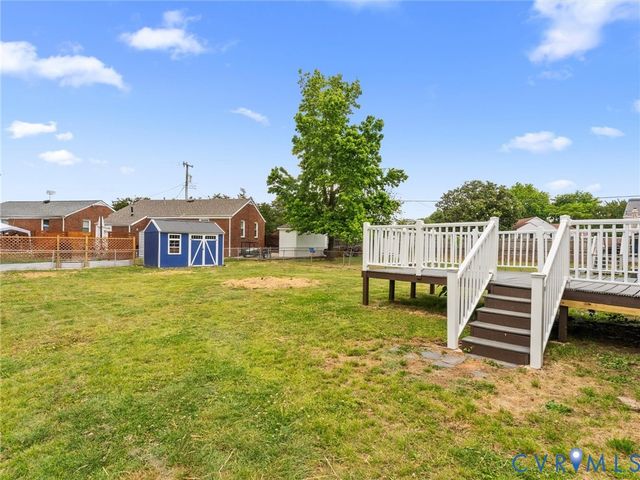 544 Roslyn Ave, Colonial Heights, VA 23834