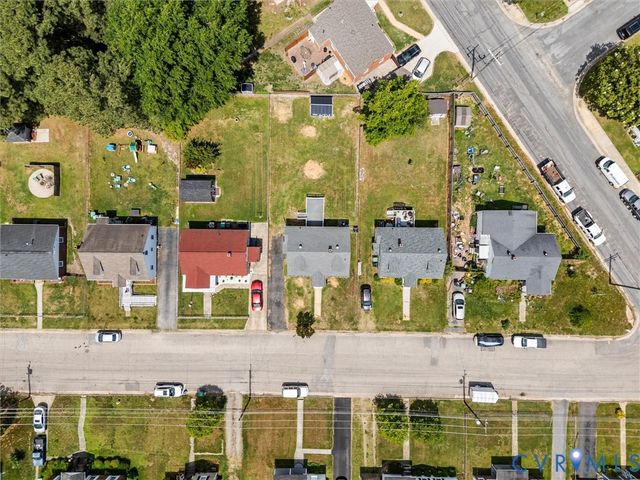 544 Roslyn Ave, Colonial Heights, VA 23834