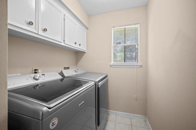 2934 Ashford Trail Drive, Houston, TX 77082