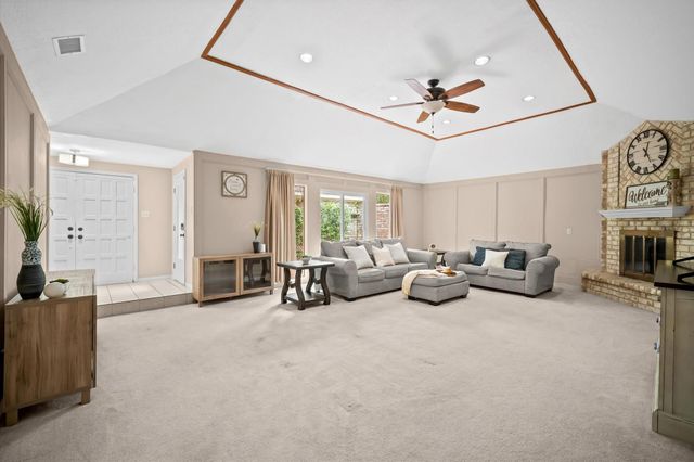 2934 Ashford Trail Drive, Houston, TX 77082