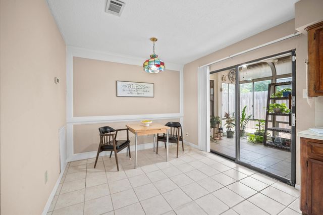 2934 Ashford Trail Drive, Houston, TX 77082