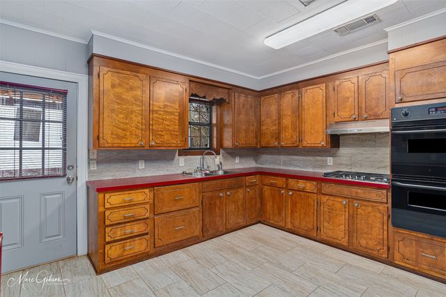 178 Leo Avenue, Shreveport, LA 71105