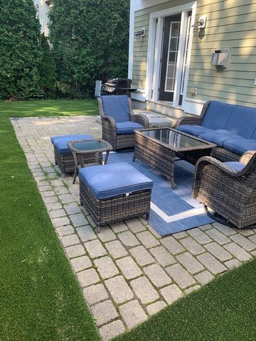 572 Freeport Street 103, Boston, MA 02122