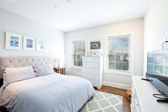 572 Freeport Street 103, Boston, MA 02122