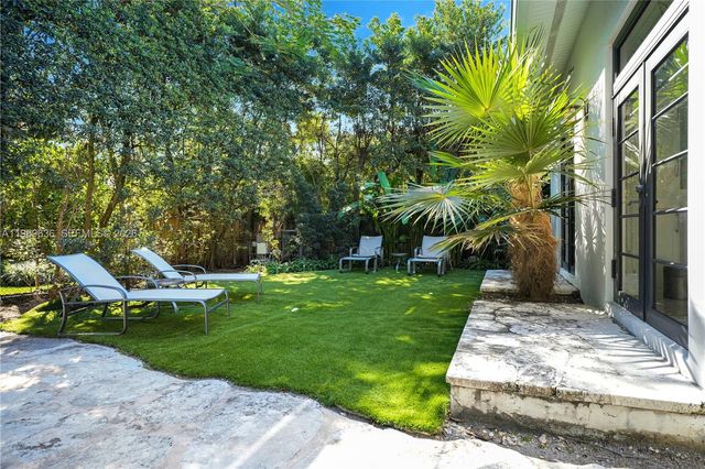 4363 Nautilus Dr, Miami Beach, FL 33140