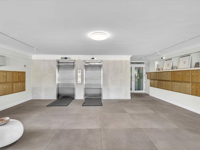 6161 NW 2nd Avenue, Boca Raton, FL 33487