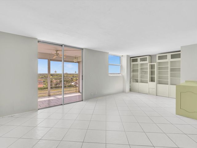 6161 NW 2nd Avenue, Boca Raton, FL 33487