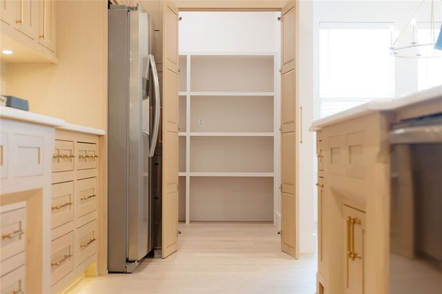 410 Bronco Street, Centerton, AR 72719