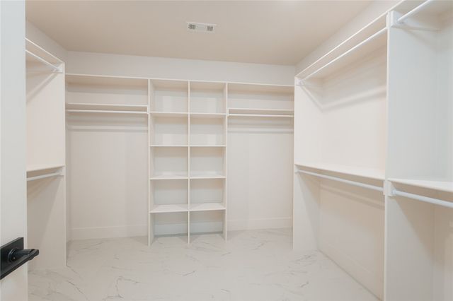 410 Bronco Street, Centerton, AR 72719