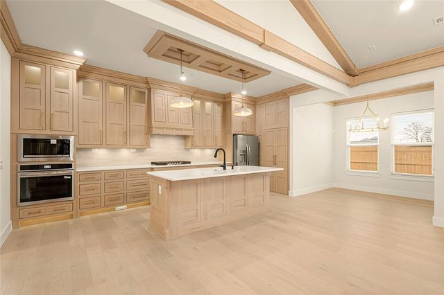 410 Bronco Street, Centerton, AR 72719