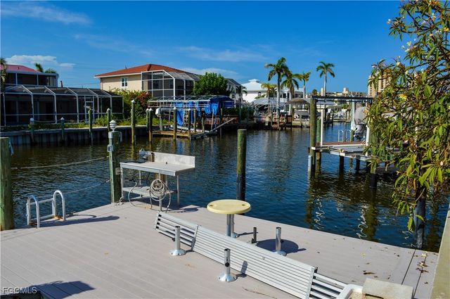 206 Ibis ST, Fort Myers Beach, FL 33931