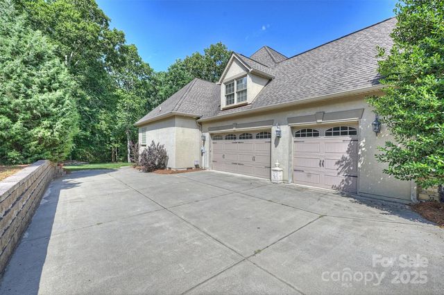 3284 Millstone Creek Road, Lancaster, SC 29720