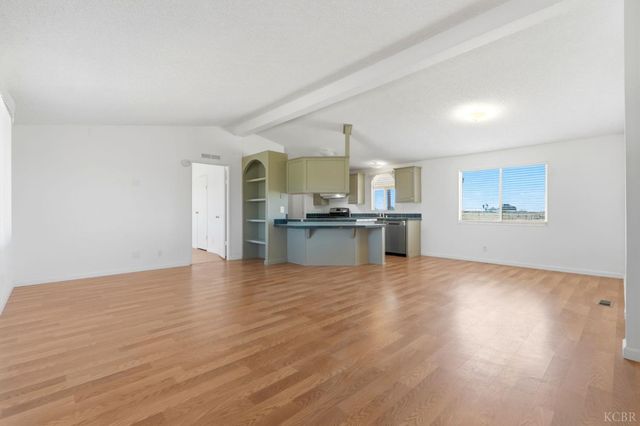 8866 23rd Avenue, Lemoore, CA 93245