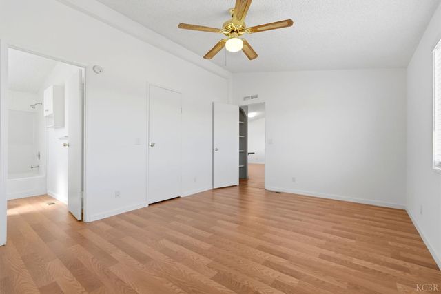 8866 23rd Avenue, Lemoore, CA 93245