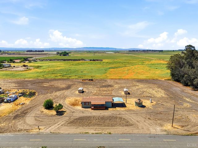 8866 23rd Avenue, Lemoore, CA 93245