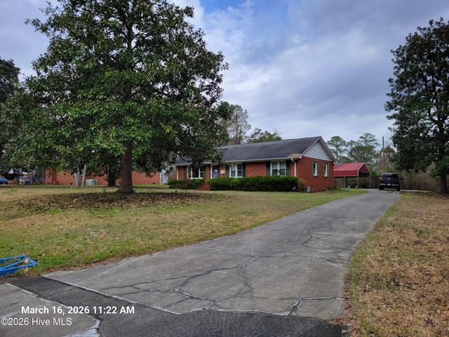 137 Pine Street, Shallotte, NC 28470