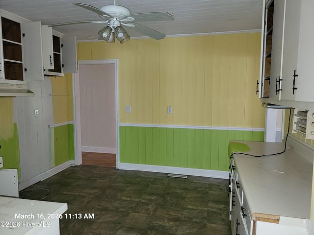 137 Pine Street, Shallotte, NC 28470