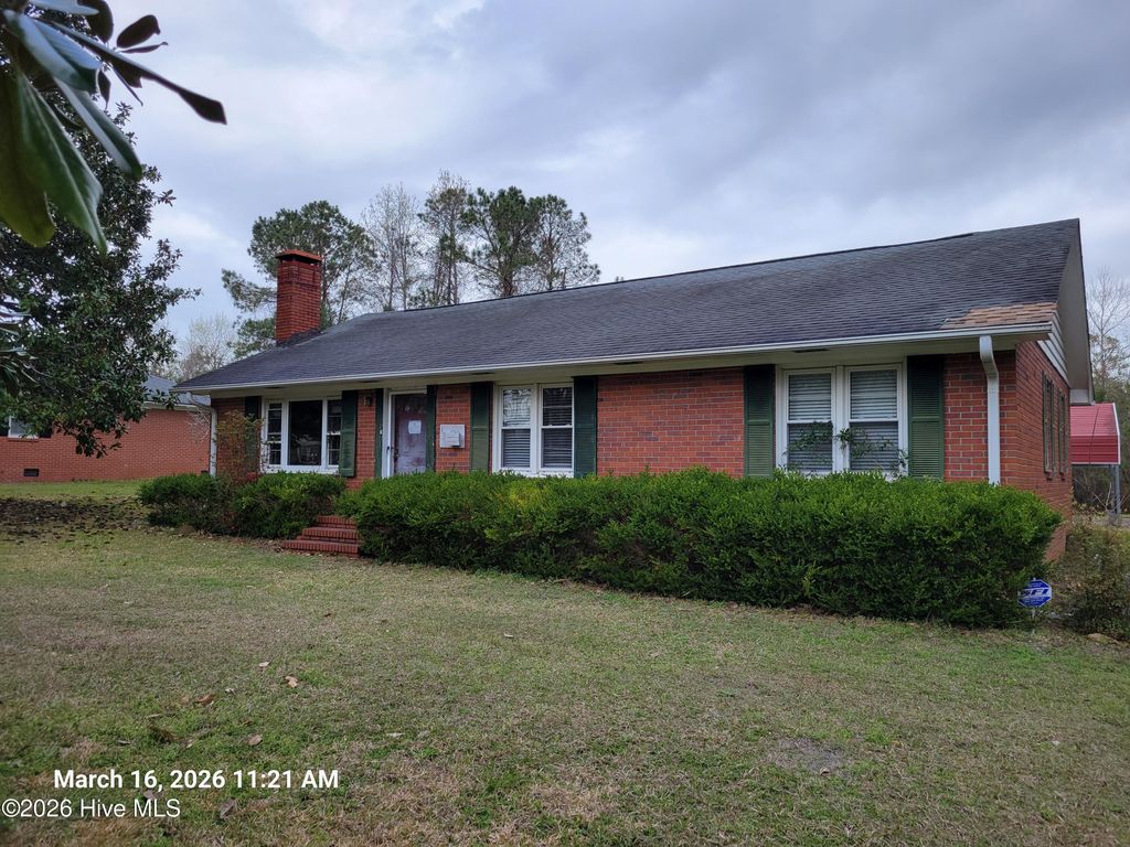 137 Pine Street, Shallotte, NC 28470