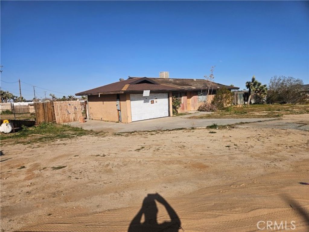 58068 Pimlico Street, Yucca Valley, CA 92284