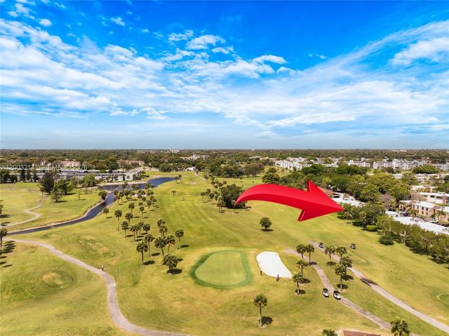 7330 NW 18th St 204, Margate, FL 33063