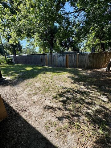2016 E CRENSHAW STREET, Tampa, FL 33610