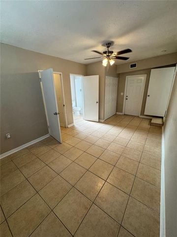 2016 E CRENSHAW STREET, Tampa, FL 33610