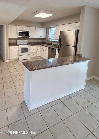 11598 WEST RIDE Drive, Jacksonville, FL 32223