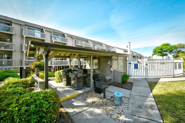 212 Maison Dr Apt M304, Myrtle Beach, SC 29572