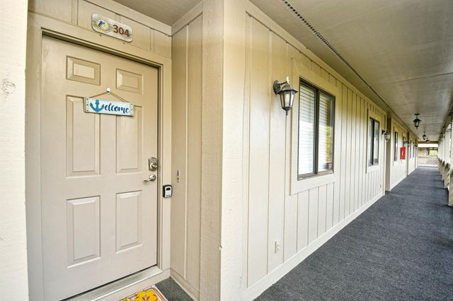 212 Maison Dr Apt M304, Myrtle Beach, SC 29572