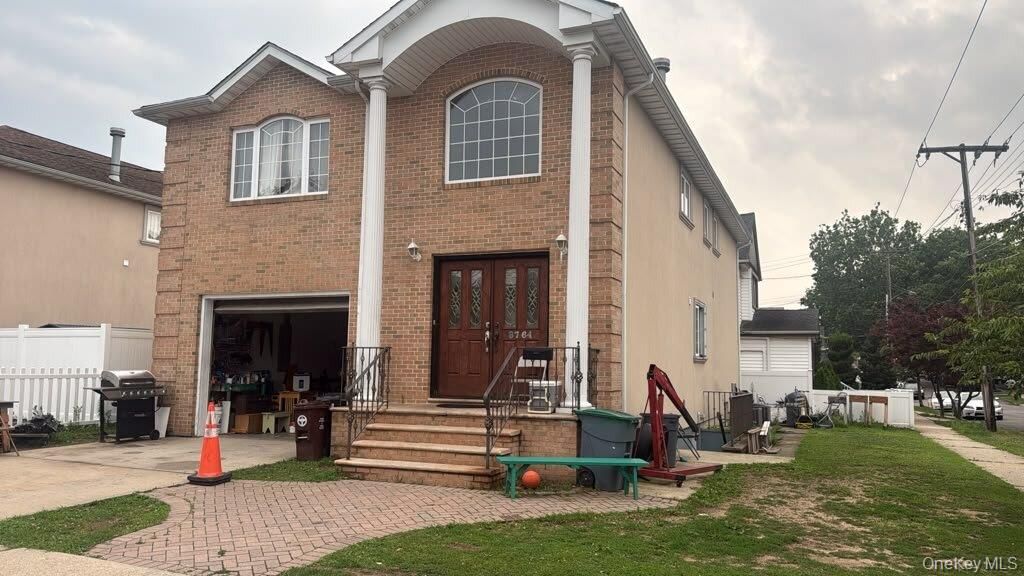 8764 257th Street, Floral Park, NY 11001 — photo 2