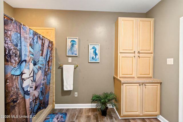 701 S Hill Court, Biloxi, MS 39532