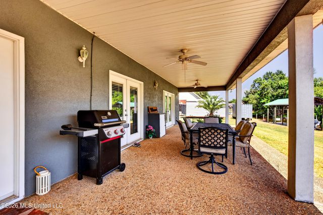 701 S Hill Court, Biloxi, MS 39532