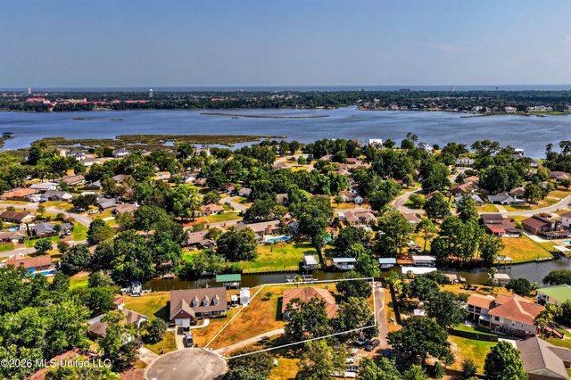 701 S Hill Court, Biloxi, MS 39532