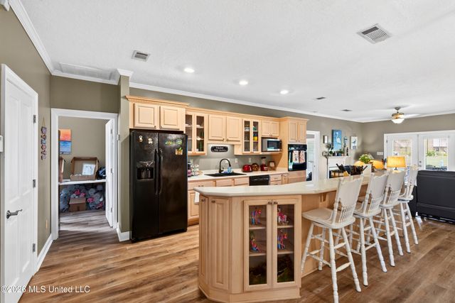 701 S Hill Court, Biloxi, MS 39532